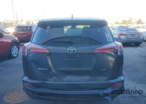2017 Toyota Rav4 Le z USA, uszkodzony, nr VIN 2T3ZFREV7HW363997
